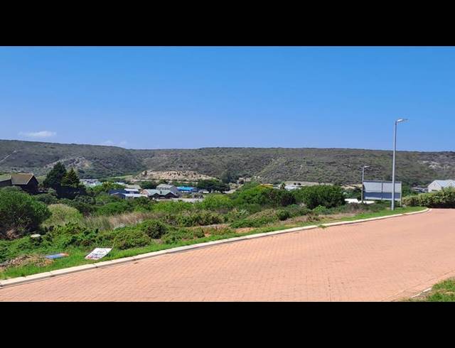 LAND FOR SALE IN STILBAAI-WES